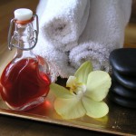 Třezalkový olej v kosmetice a při masážích, macerát z třezalky